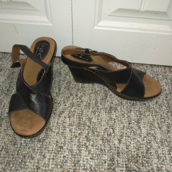 9 B.O.C. Born Concept black wedge heel cross strap leather sandal - Picture 1 of 13